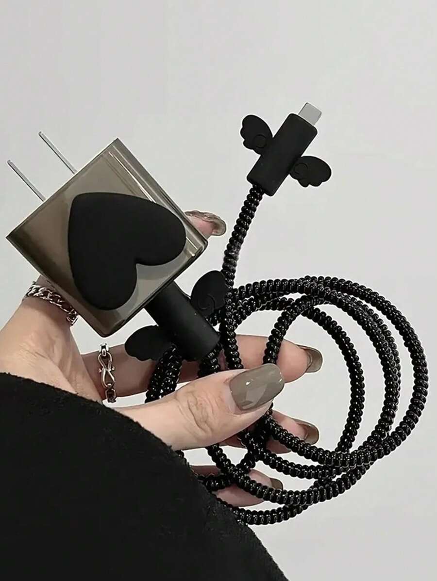 Cartoon Heart 1.5m Cable Winder