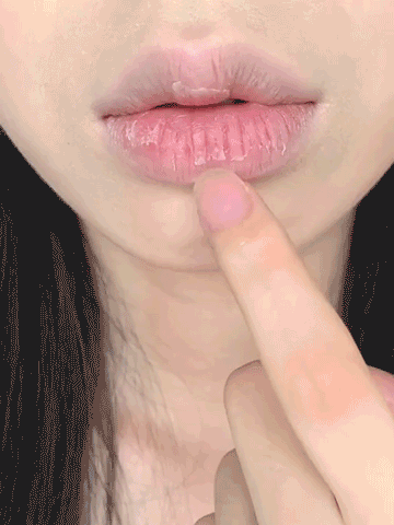 SHEGLAM Crystal Glaze Moisturizing Lip