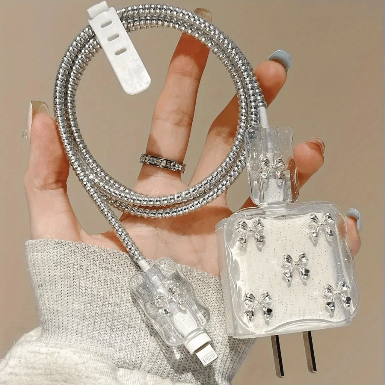 Pearl Design Charger Set, Includes Charging Cable Protector