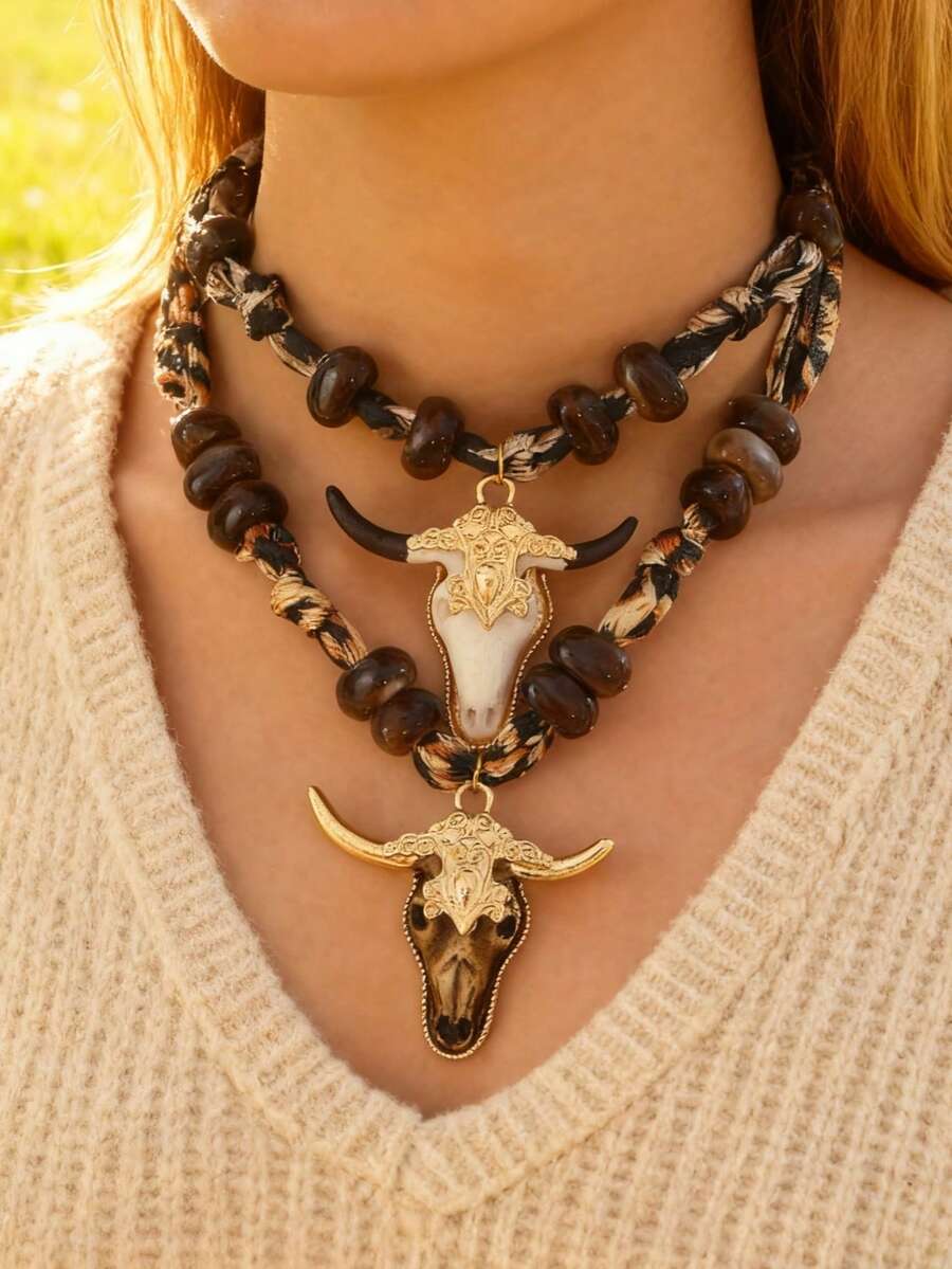 Gothic Style Fashionable Carved Bull Head Resin Bead Necklace