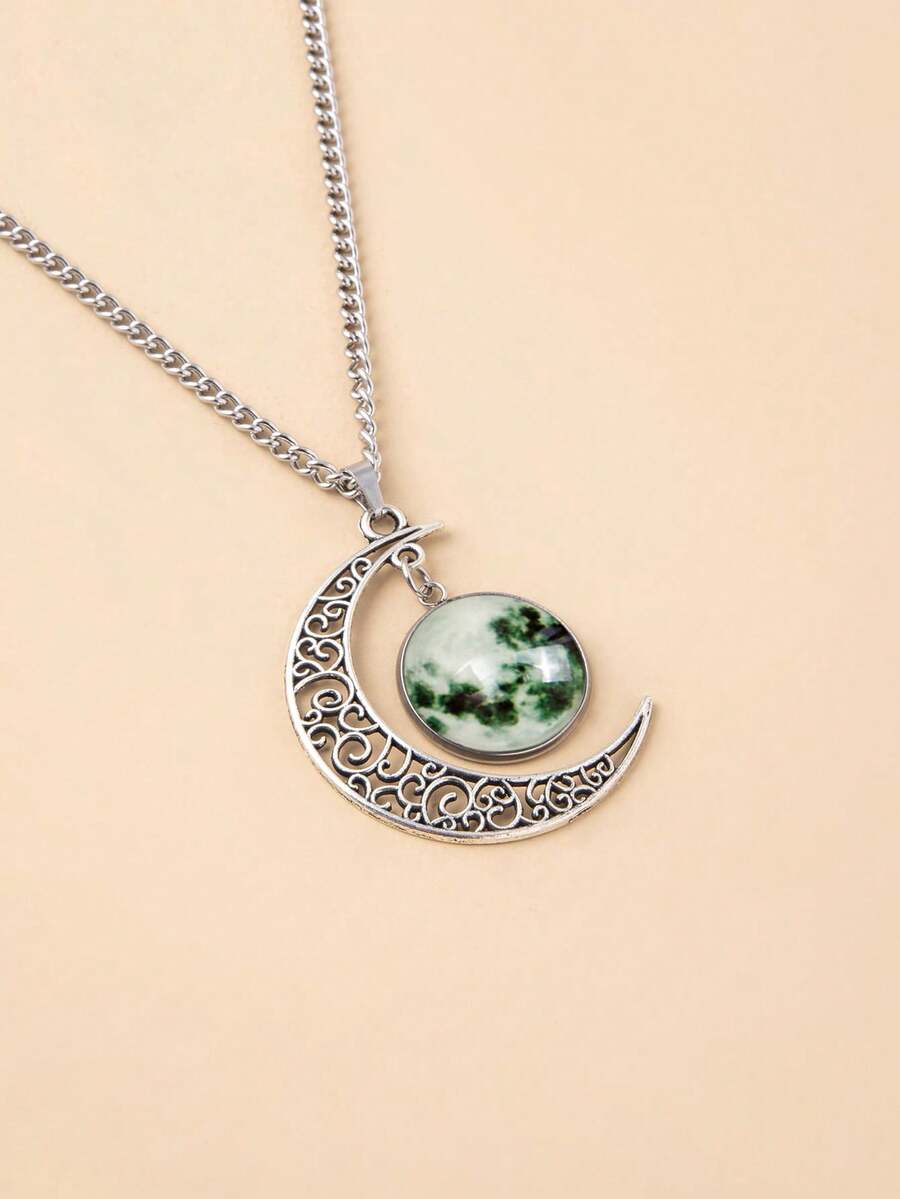 suteyi Moon Pendant Necklace