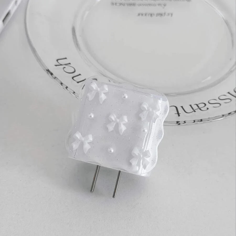 Pearl Design Charger Set, Includes Charging Cable Protector