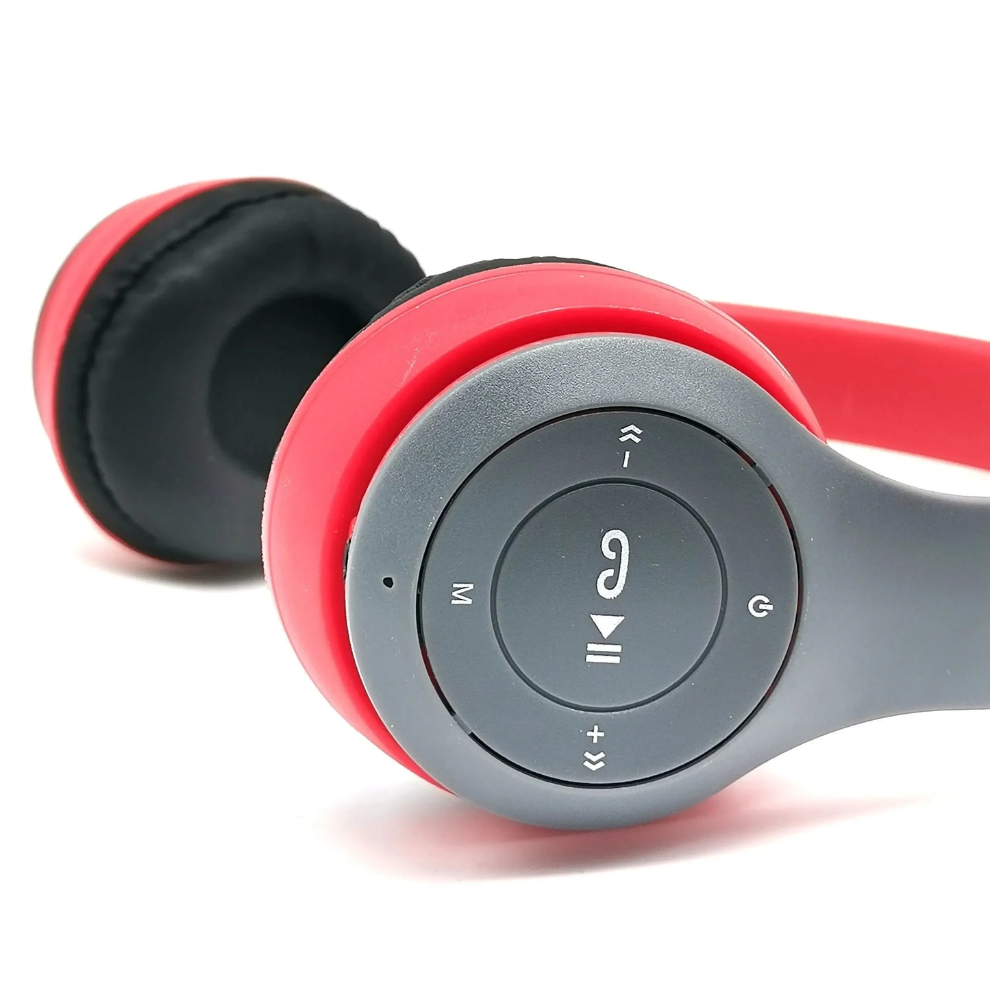 P47 Bluetooth 50 Wireless Headphone Foldable HIFI Stereo Bass Earphone Kid Helmet Gift With Mic USB Adaptor For iPhone Game