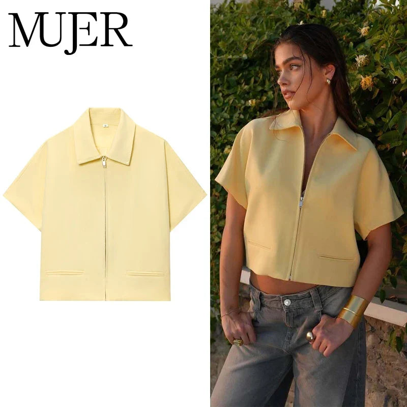 MUJER 2025 Cropped Varsity Jacket