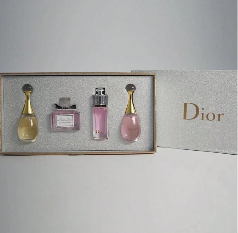 Women Mini Perfume Gift Set